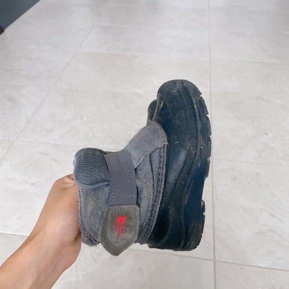 THE NORTH FACE TODDLER SIZE 9 SNOW BOOTS - Picture 9 of 12